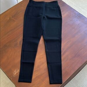 Splendid. Brand new with tags black stretch pants. Size Small.